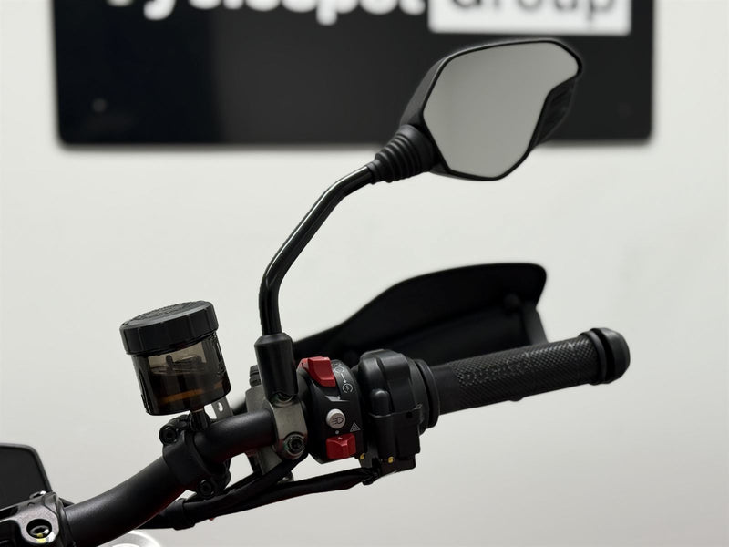 Load image into Gallery viewer, 2024 Ducati Hypermotard 950 RVE