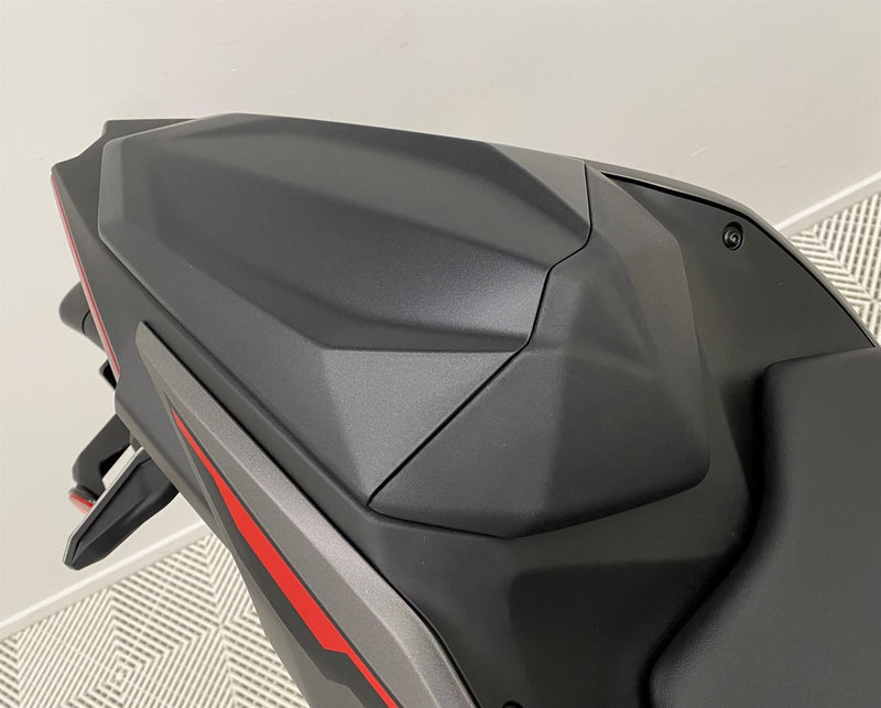 Load image into Gallery viewer, 2025 Kawasaki Z 500 SE LAMS
