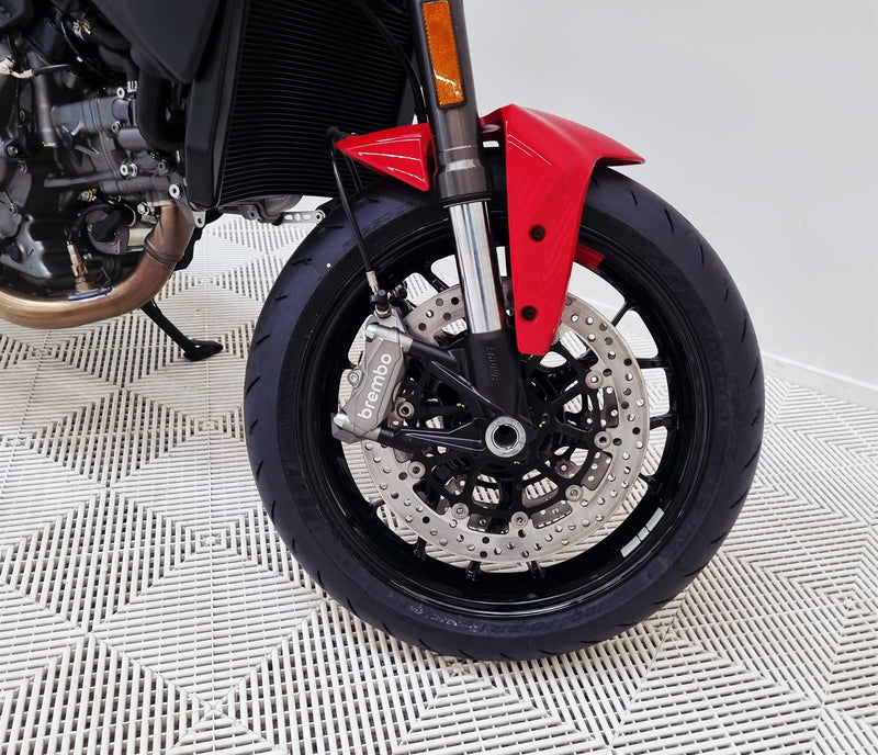 Load image into Gallery viewer, 2026 Ducati Monster Monster Plus
