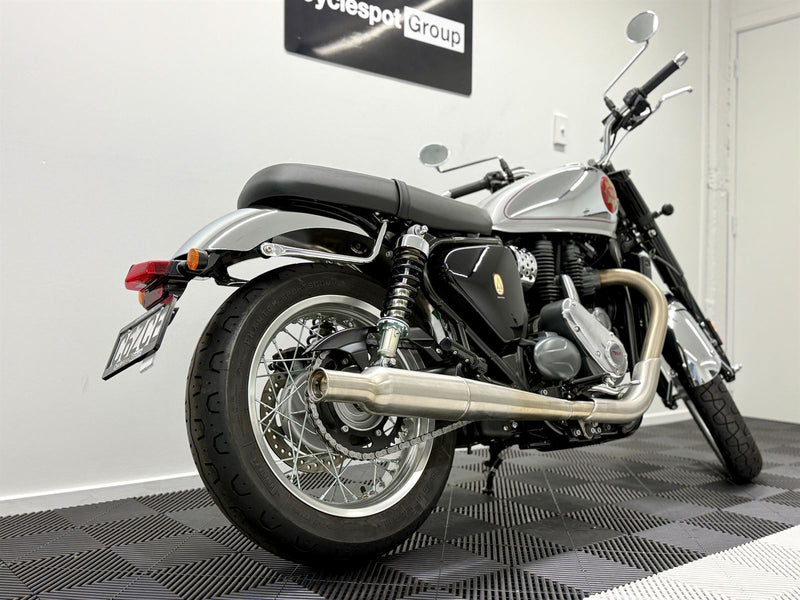Load image into Gallery viewer, 2024 BSA Gold Star Legacy Edition