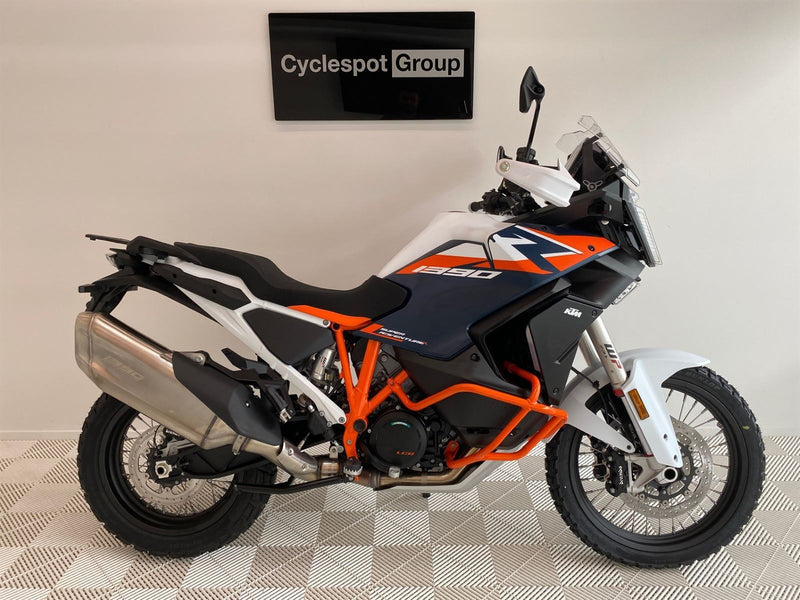 Load image into Gallery viewer, 2026 KTM Adventure 1390R