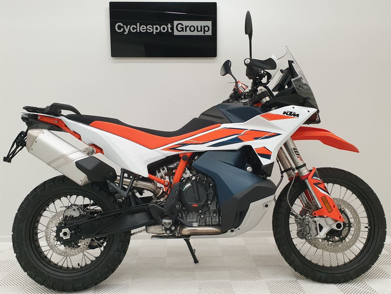 Load image into Gallery viewer, 2024 KTM Adventure 890 R + TECH PACK