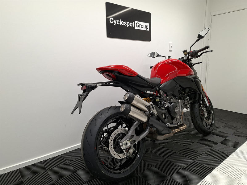 Load image into Gallery viewer, 2026 Ducati Monster Monster Plus