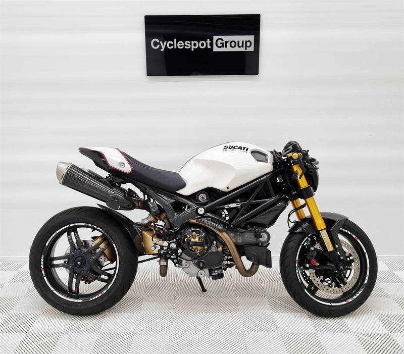 Load image into Gallery viewer, 2009 Ducati Monster OVER $20,000 IN EXTRAS