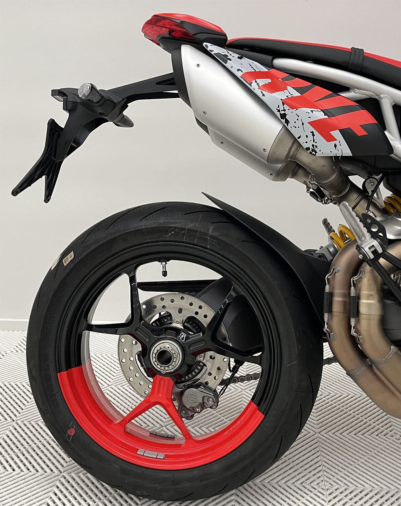 Load image into Gallery viewer, 2024 Ducati Hypermotard 950 RVE