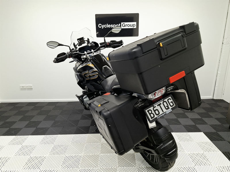 Load image into Gallery viewer, 2019 BMW GS R1250 Fully Optioned