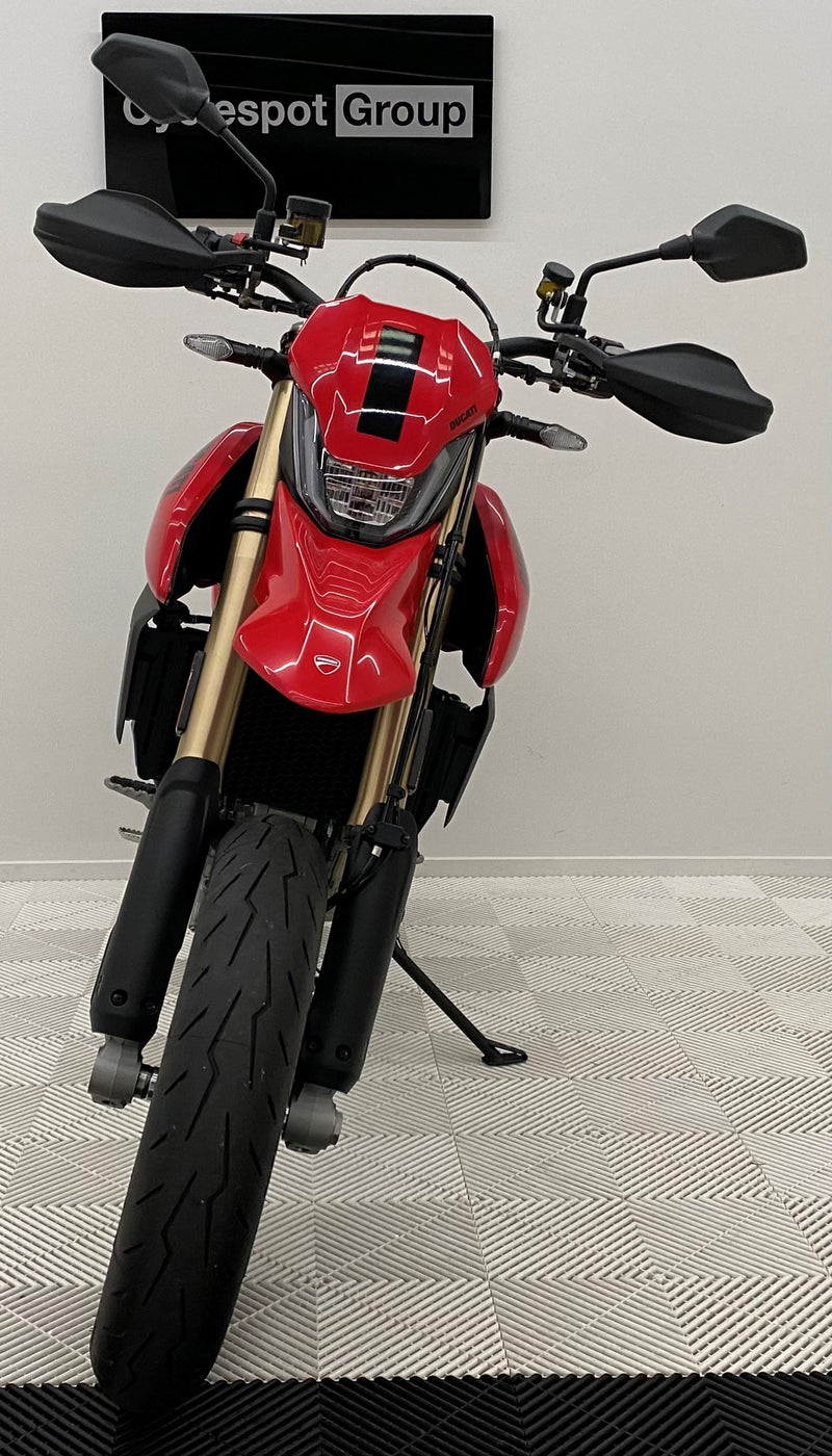Load image into Gallery viewer, 2024 Ducati Hypermotard 698 Mono