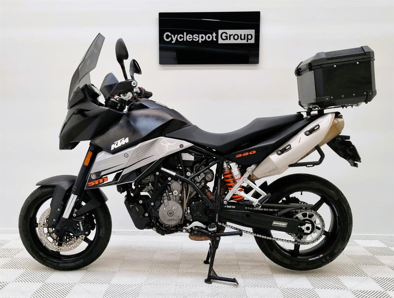 Load image into Gallery viewer, 2011 KTM Duke 990 SMT