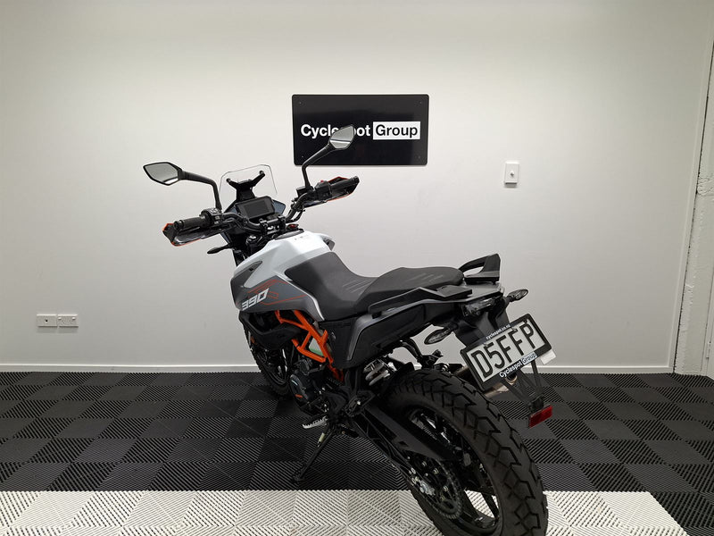 Load image into Gallery viewer, 2024 KTM 390 Adventure