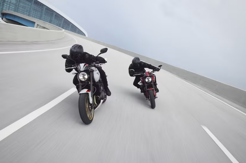 Load image into Gallery viewer, 2026 Triumph Trident 660 - Cosmic Yellow