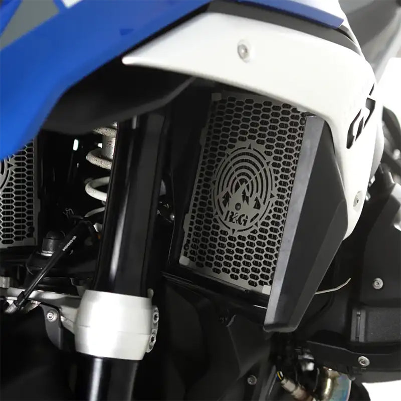 Load image into Gallery viewer, PRO Radiator Guard for BMW R 1300 GS 23- (Pair) and R 1300 GS Adventure 24- Black R&amp;G
