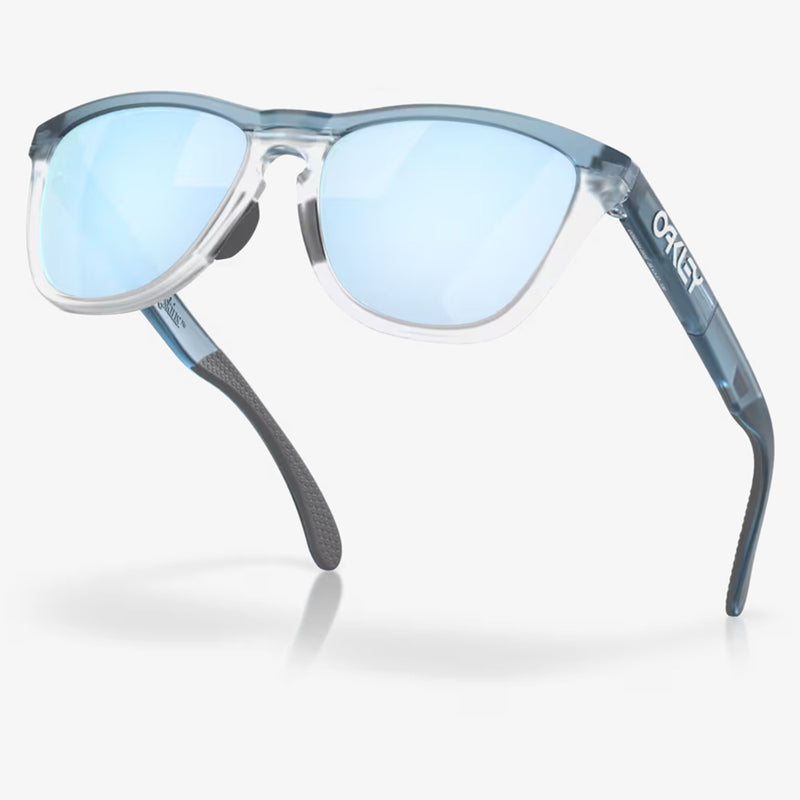 Load image into Gallery viewer, 0OO9284A-0955 Frogskins Range (LBF) Sunglasses Matte Stonewash Frame with PRIZM Deep Water Polarized Lens
