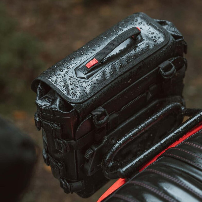Load image into Gallery viewer, SYS BAG SW MOTECH WATERPROOF WITH ADAPTER PLATE 17L-23L RIGHT FOR SLC SIDE CARRIER
