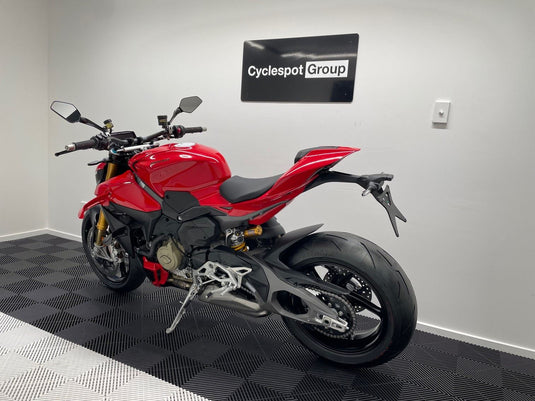 2026 Ducati Street Fighter V4S