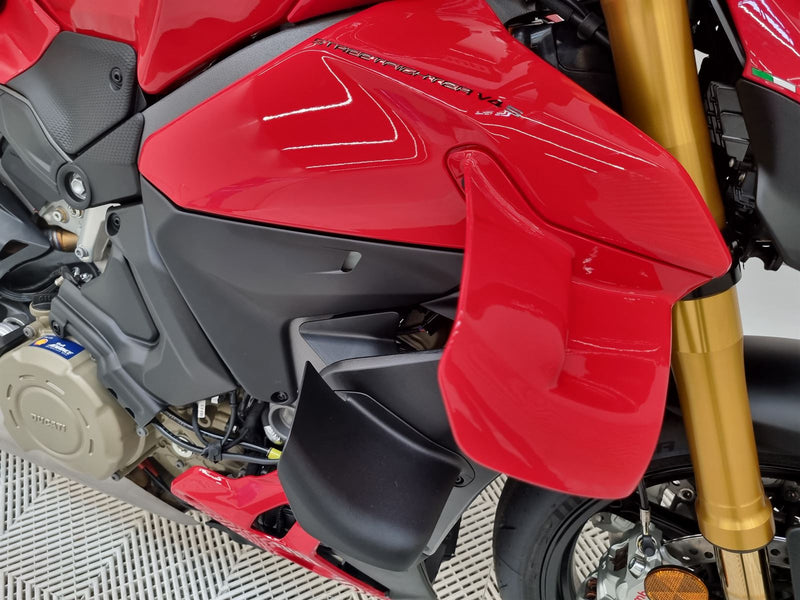 Load image into Gallery viewer, 2026 Ducati Street Fighter V4S
