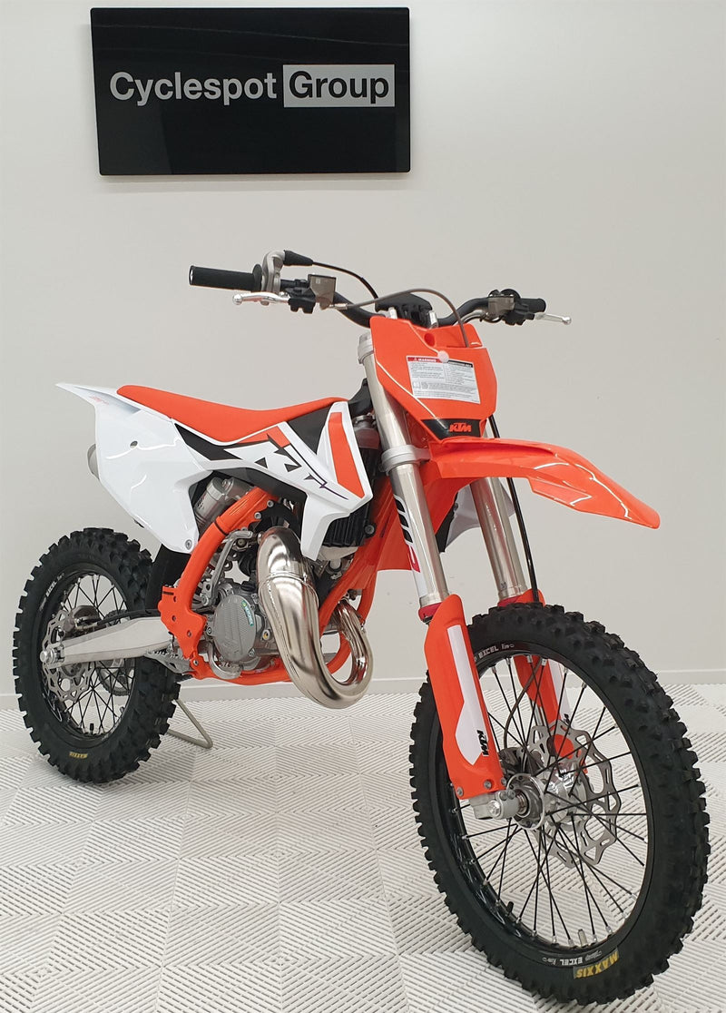 Load image into Gallery viewer, 2024 KTM SX 85 Small Wheel
