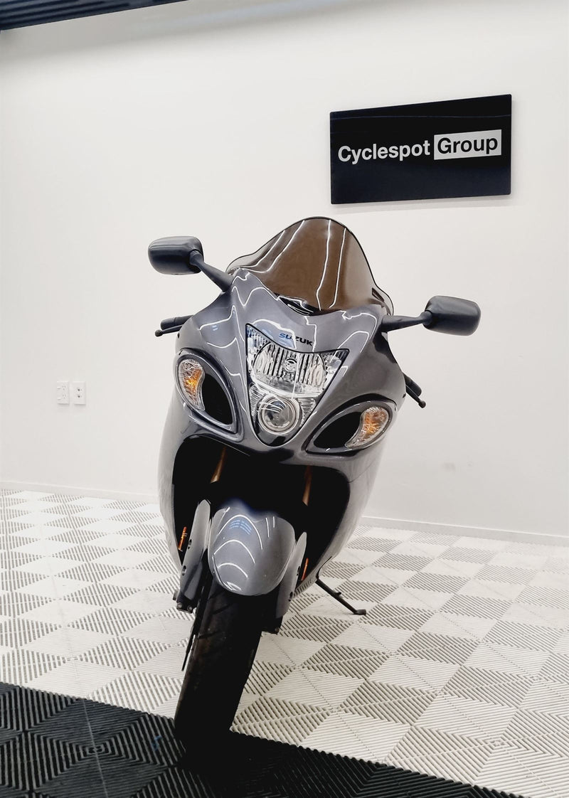 Load image into Gallery viewer, 2020 Suzuki GSX HAYABUSA
