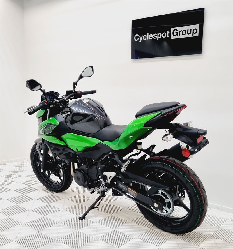 Load image into Gallery viewer, 2026 Kawasaki Z 500 LAMS
