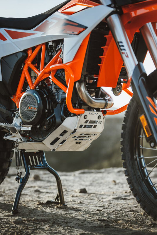 2026 KTM Enduro 690 R
