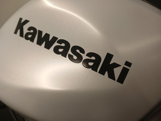 2026 Kawasaki ER650F PEARL WHITE