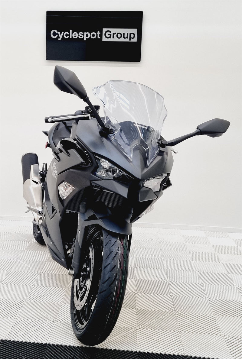 Load image into Gallery viewer, 2026 Kawasaki EX500 Ninja 500
