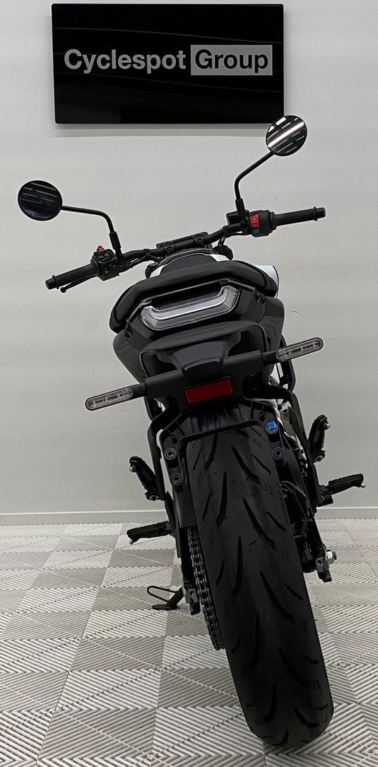 2024 Husqvarna Vitpilen 401