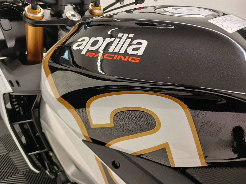 Load image into Gallery viewer, 2024 Aprilia Tuono V4 Factory + Akrapovic Slip-on

