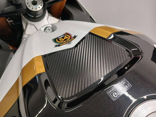 2024 Aprilia Tuono V4 Factory + Akrapovic Slip-on