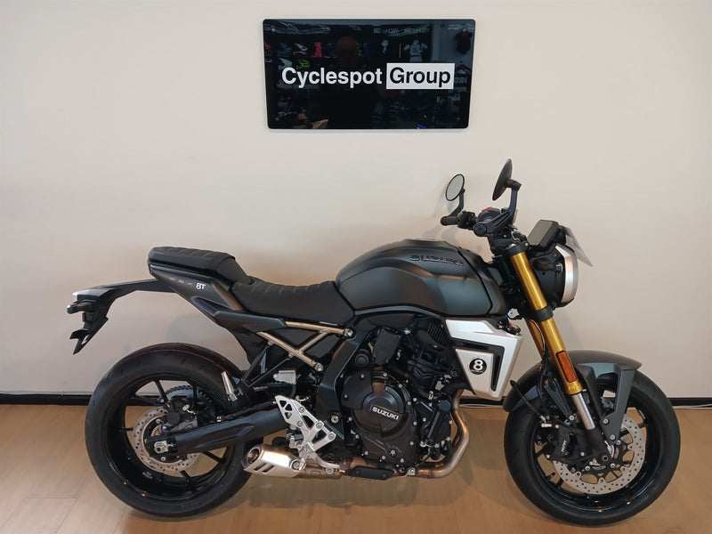 Load image into Gallery viewer, 2026 Suzuki GSX-8T modern classic bike at Cyclespot
