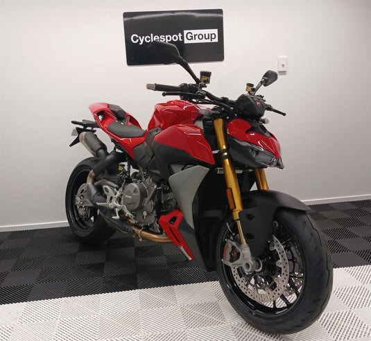 2026 Ducati Street Fighter V2S