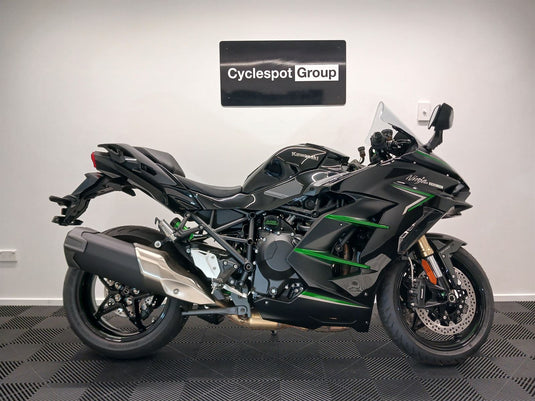 2025 Kawasaki Ninja H2 SX