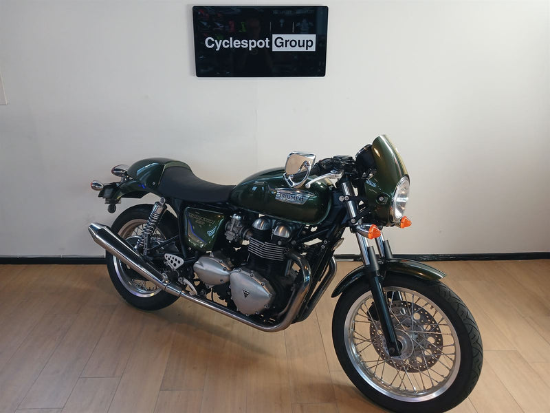 Load image into Gallery viewer, 2013 Triumph Thruxton
