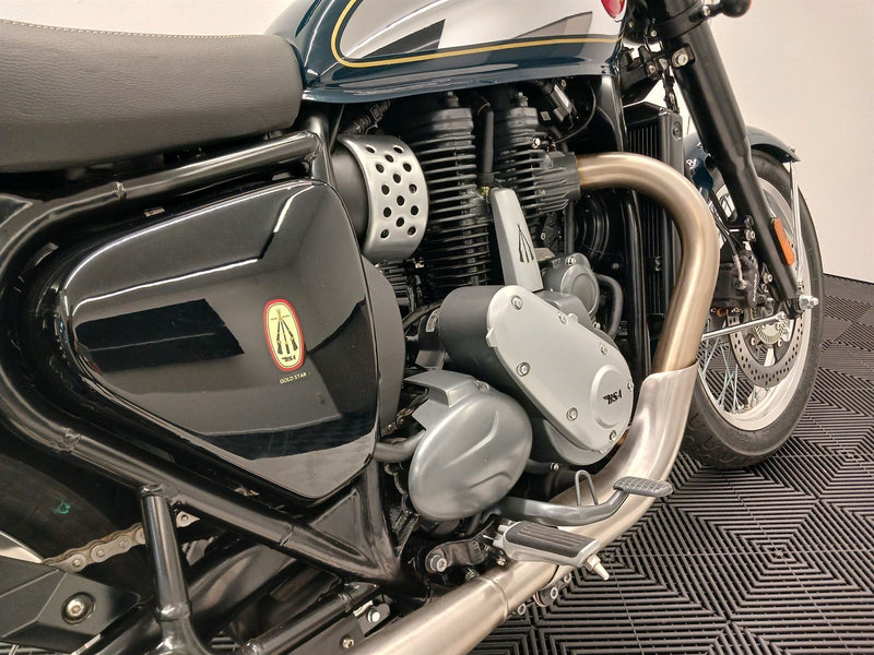 Load image into Gallery viewer, 2024 BSA Gold Star Highland Green
