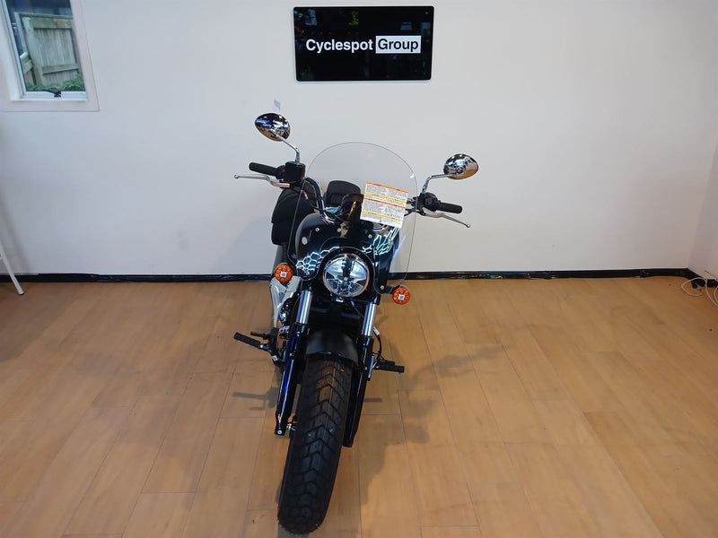 Load image into Gallery viewer, 2025 Indian Scout Super Scout
