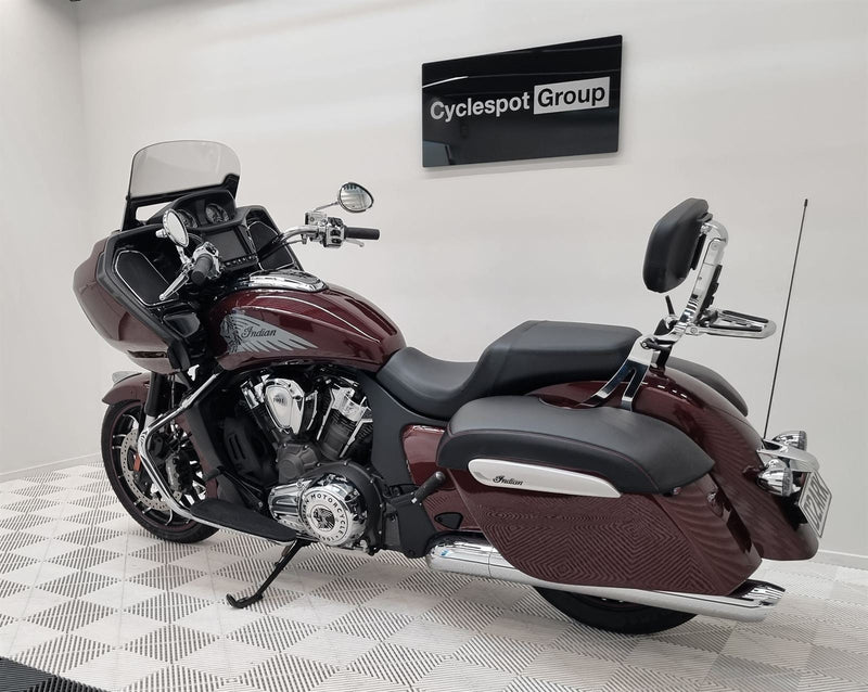 Load image into Gallery viewer, 2025 Indian Challenger Limited
