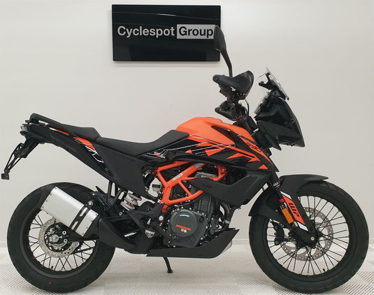 2024 KTM Adventure 390