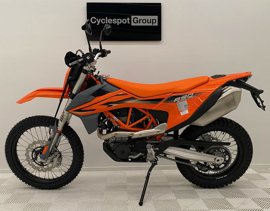 2024 KTM Enduro 690