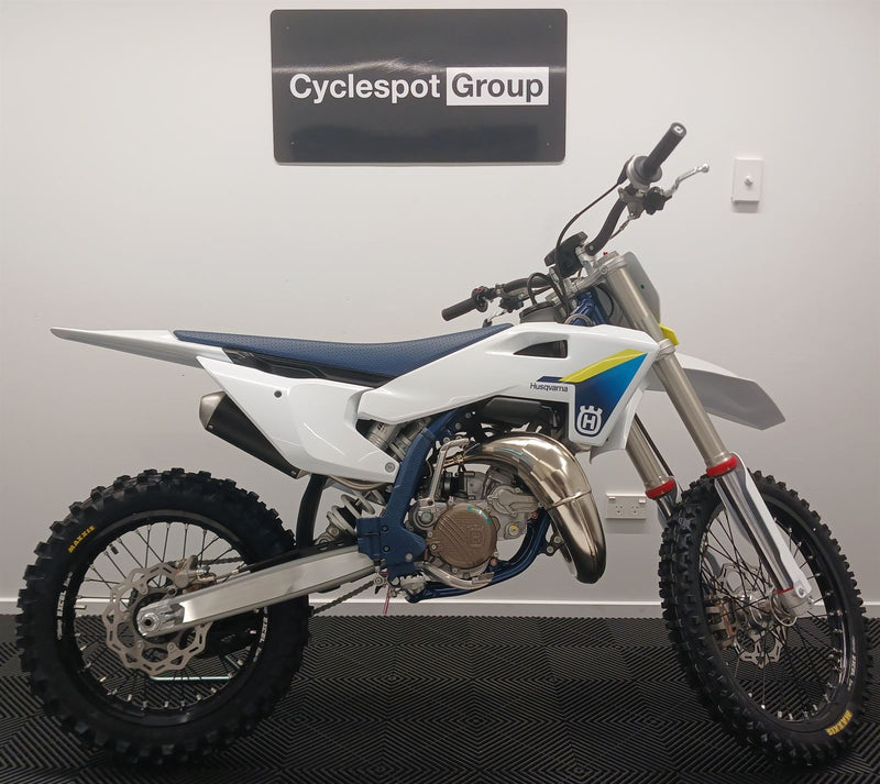 Load image into Gallery viewer, 2026 Husqvarna TC 85 Big Wheel
