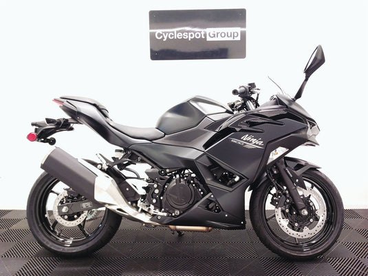 2026 Kawasaki Ninja 500 LAMS