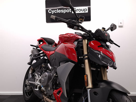 2026 Ducati Street Fighter V2