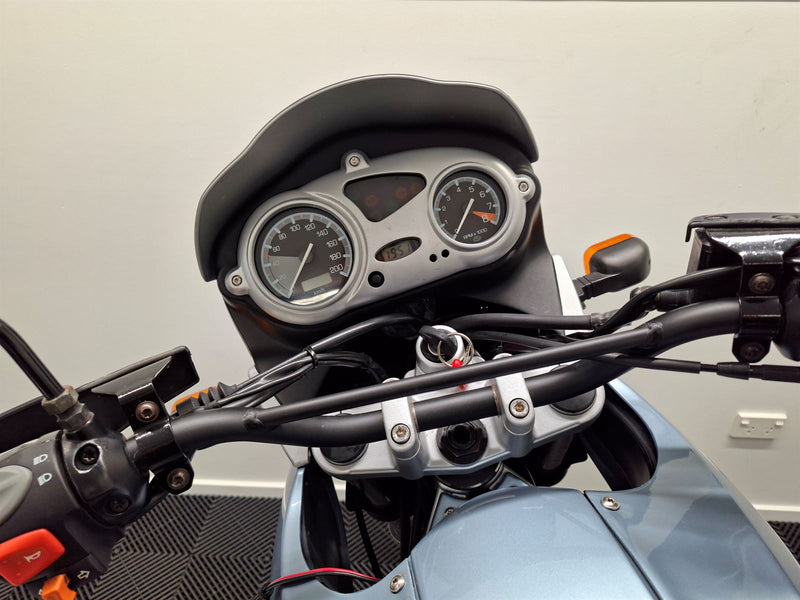 Load image into Gallery viewer, 2000 BMW GS F650

