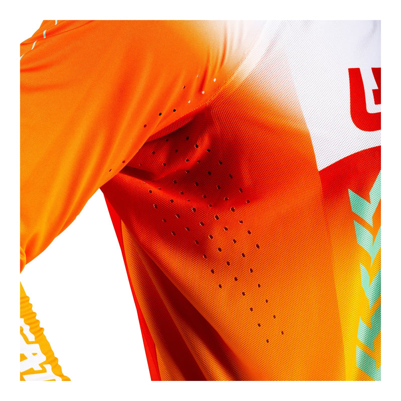 Load image into Gallery viewer, Leatt 2026 5.5 UltraWeld Jersey - Orange

