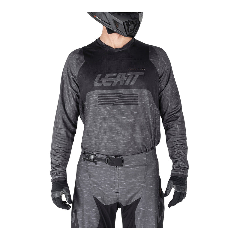Load image into Gallery viewer, Leatt 4.5 Lite Jersey - Stealth Black / Grey
