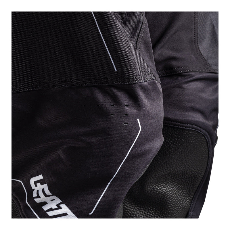 Load image into Gallery viewer, Leatt 2026 4.5 Pant - Black
