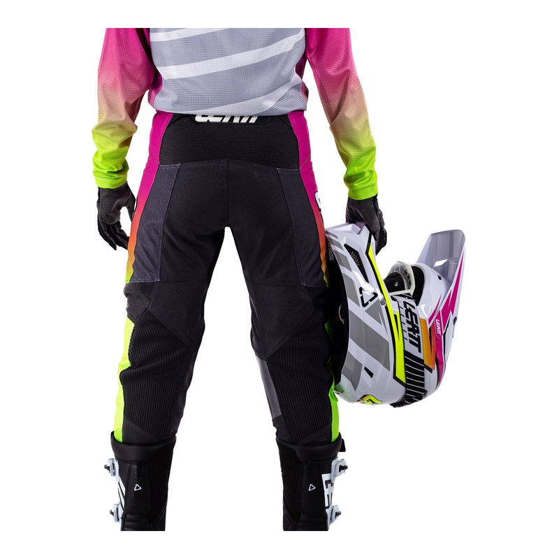 Load image into Gallery viewer, Leatt 2026 3.5 Mini Ride Kit - Retro Pink
