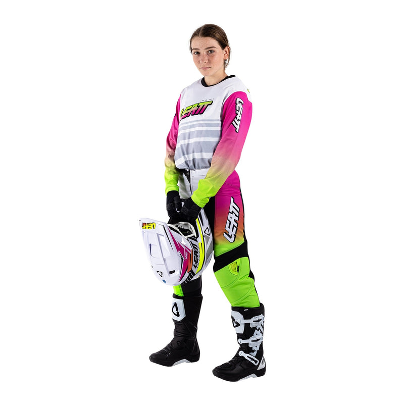 Load image into Gallery viewer, Leatt 2026 3.5 Junior Ride Kit - Retro Pink
