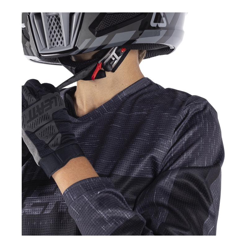 Load image into Gallery viewer, Leatt 2026 3.5 Mini Ride Kit - Stealth Black / Grey

