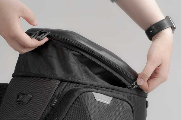 Load image into Gallery viewer, SW MOTECH TANK BAG PRO ENDURO STRAP ON 12L-15L
