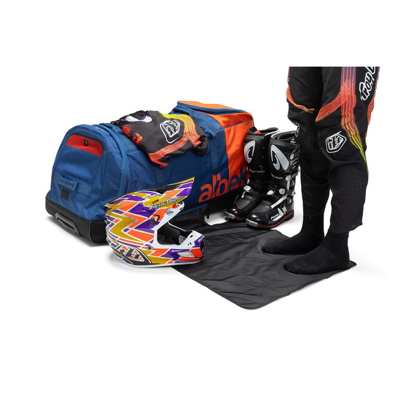 Load image into Gallery viewer, Ablek Albek Meridian Gear Bag
