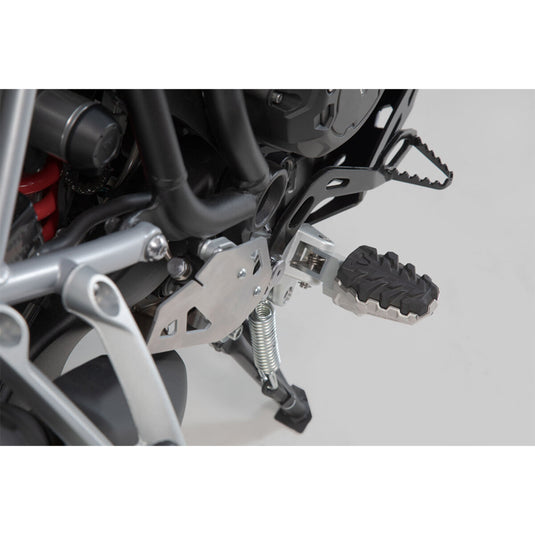 FOOTREST KIT SW MOTECH EVO TRIUMPH TIGER 800 TIGER 900 TIGER 1200 SCRAMBLER
